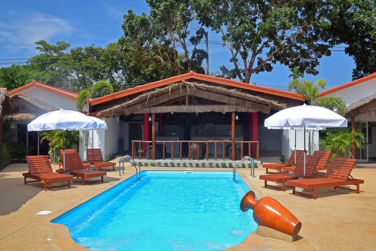 Vivi Bungalows Resort Nai Harn Екстериор снимка