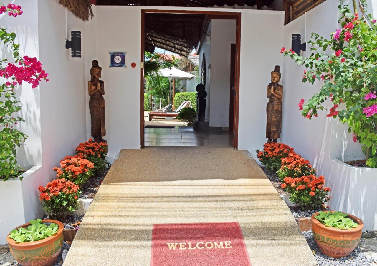 Vivi Bungalows Resort Nai Harn Екстериор снимка