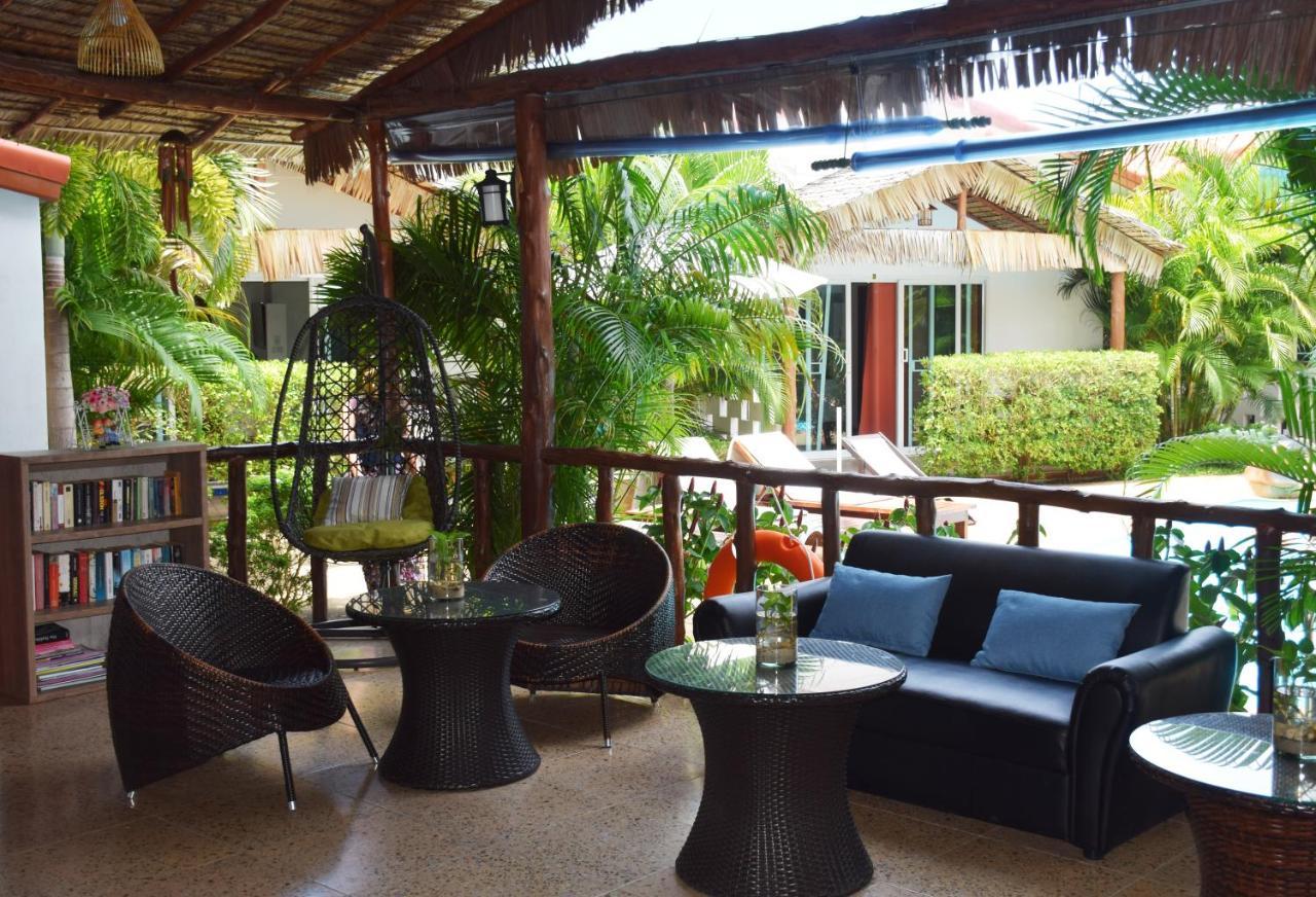 Vivi Bungalows Resort Nai Harn Екстериор снимка