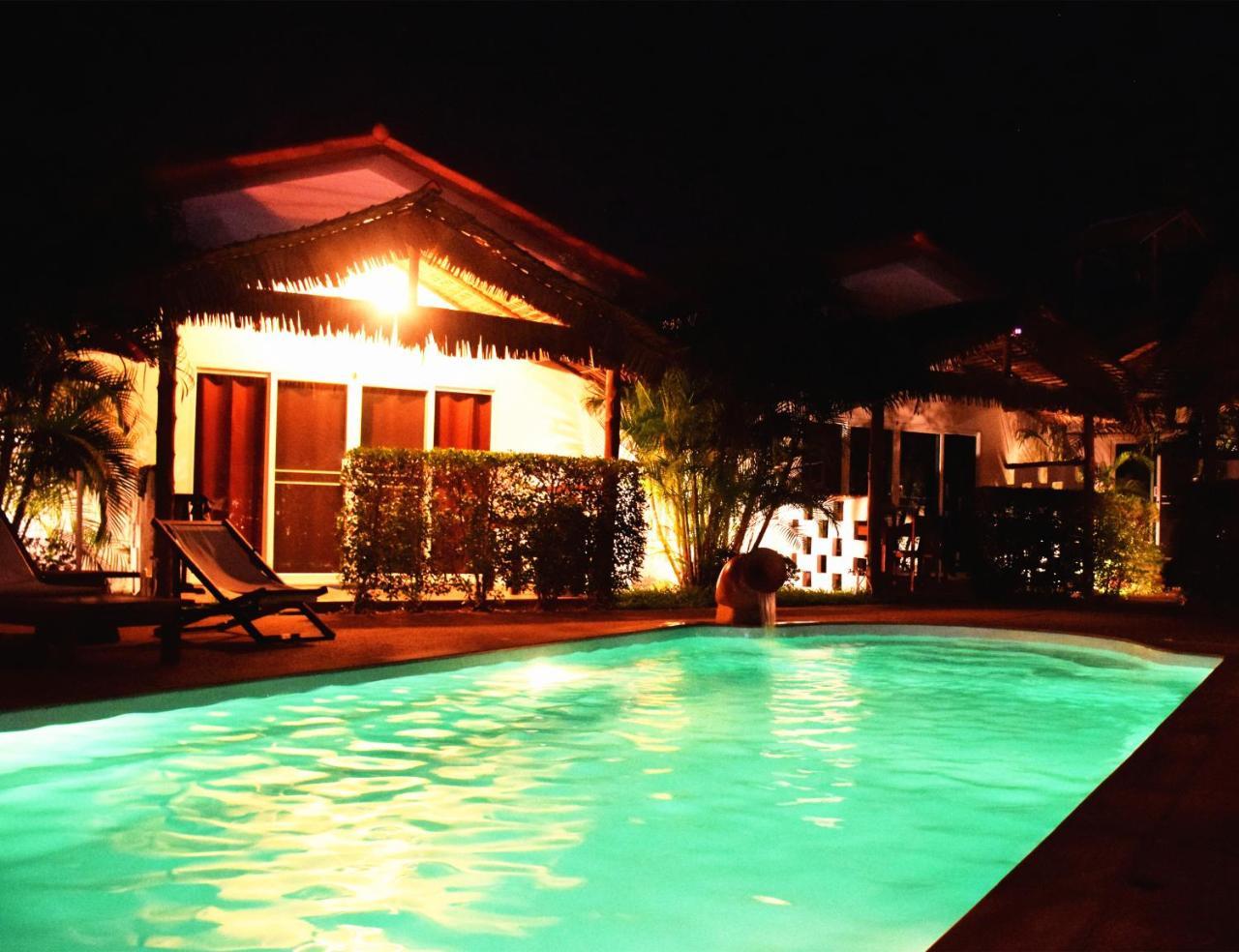 Vivi Bungalows Resort Nai Harn Екстериор снимка