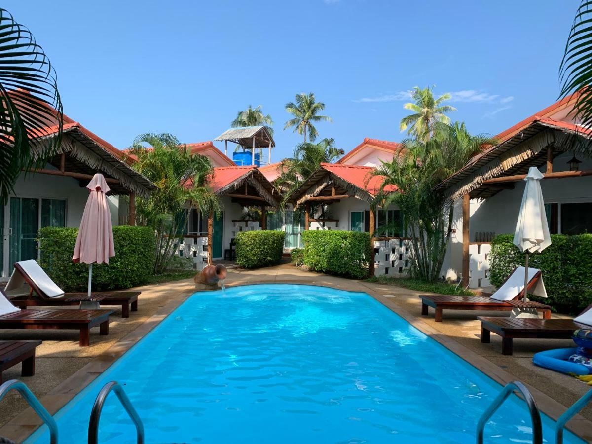 Vivi Bungalows Resort Nai Harn Екстериор снимка